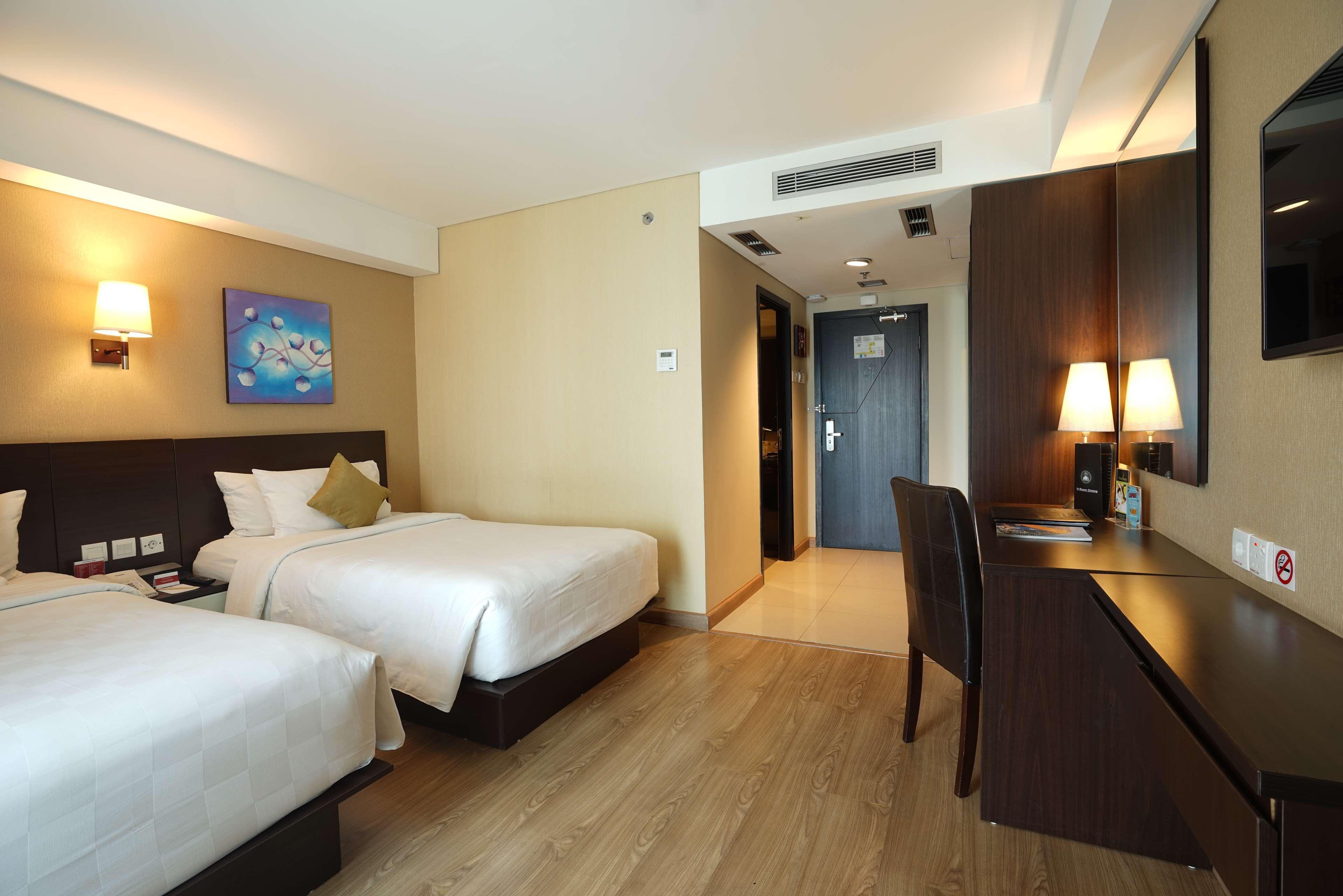 Best Western Premier The Hive Jakarta Extérieur photo