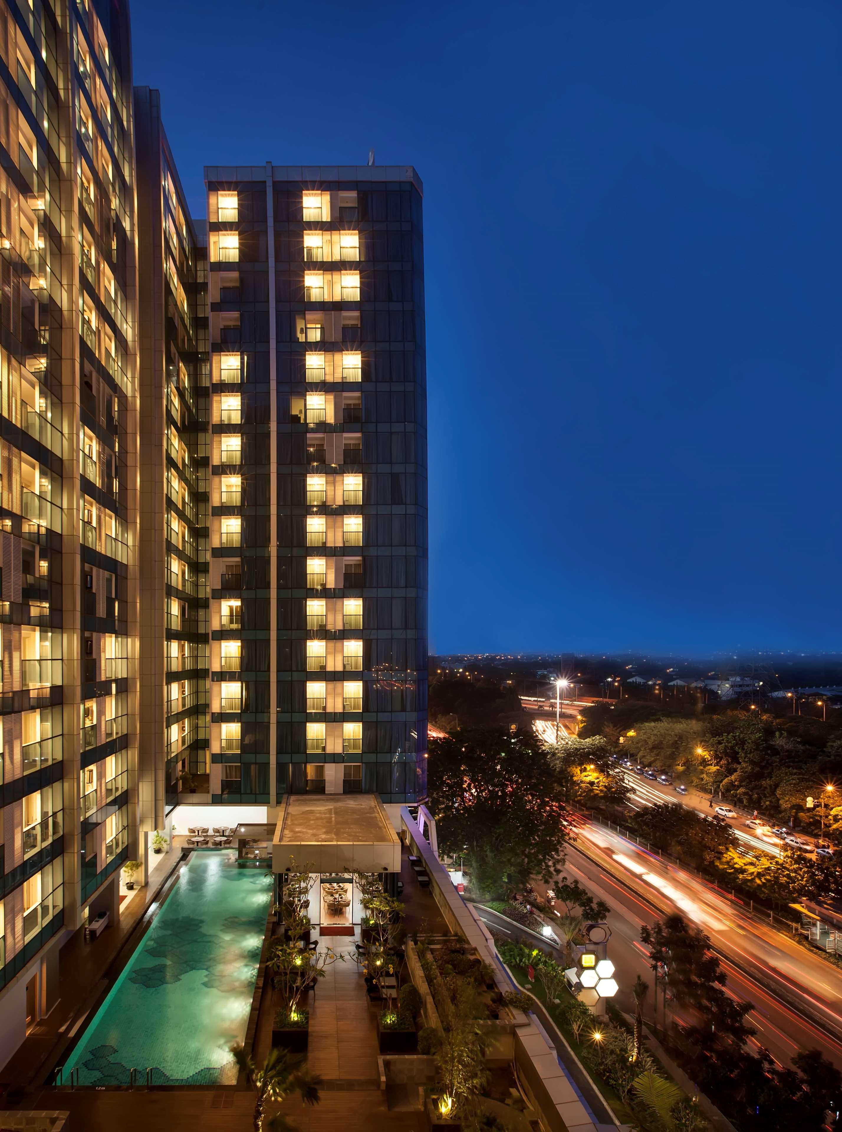Best Western Premier The Hive Jakarta Extérieur photo
