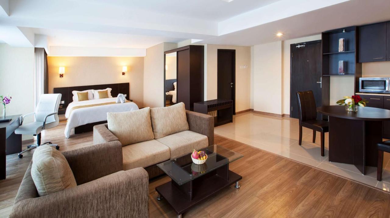 Best Western Premier The Hive Jakarta Extérieur photo