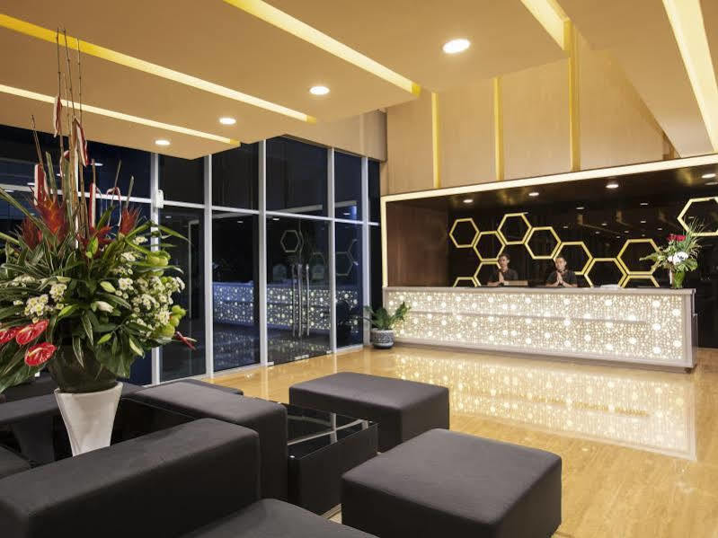 Best Western Premier The Hive Jakarta Extérieur photo
